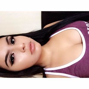 Meet your Posher, Jasmine